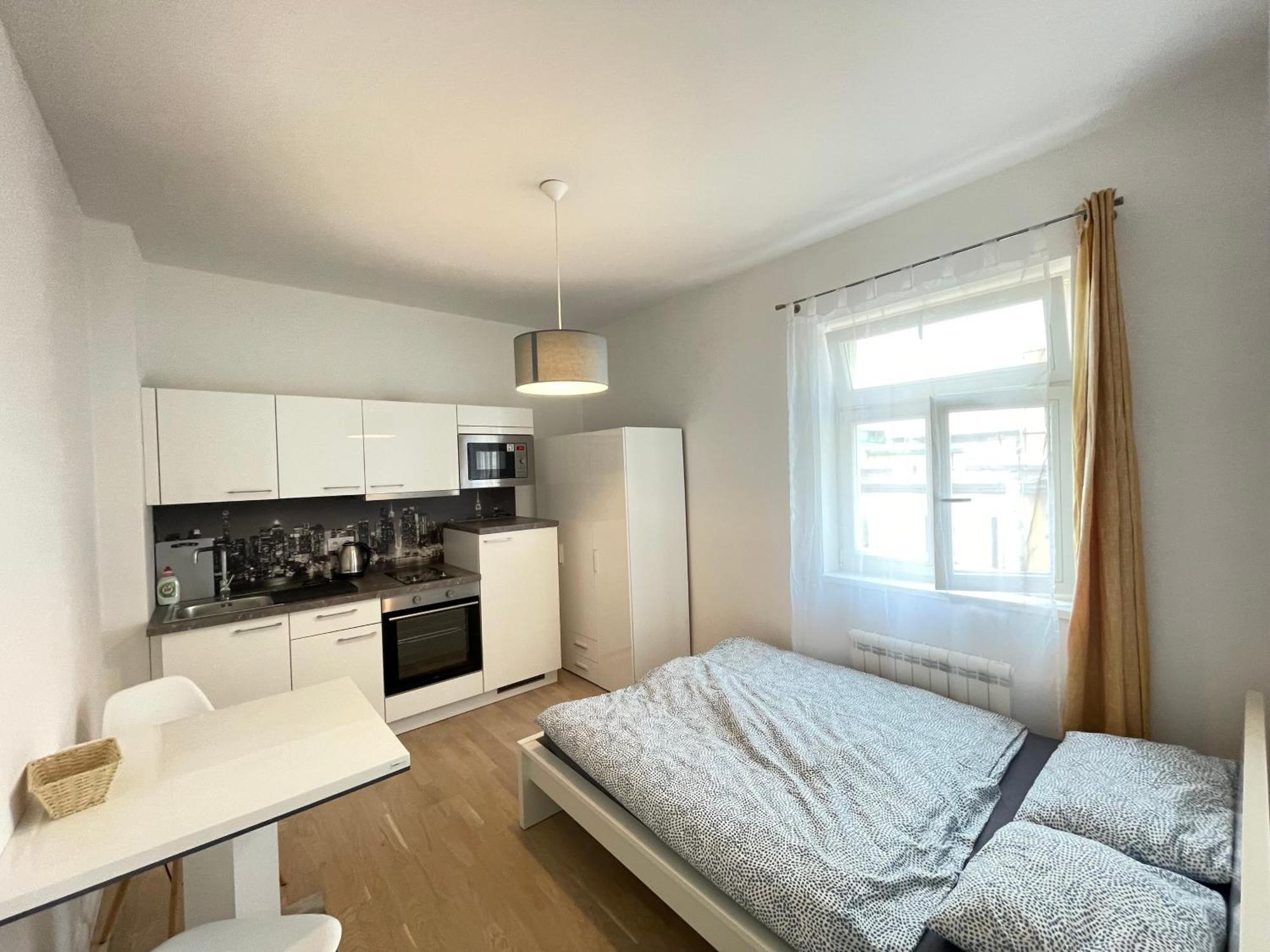 Wash Apartment On Metro Prague 1 Bagian luar foto